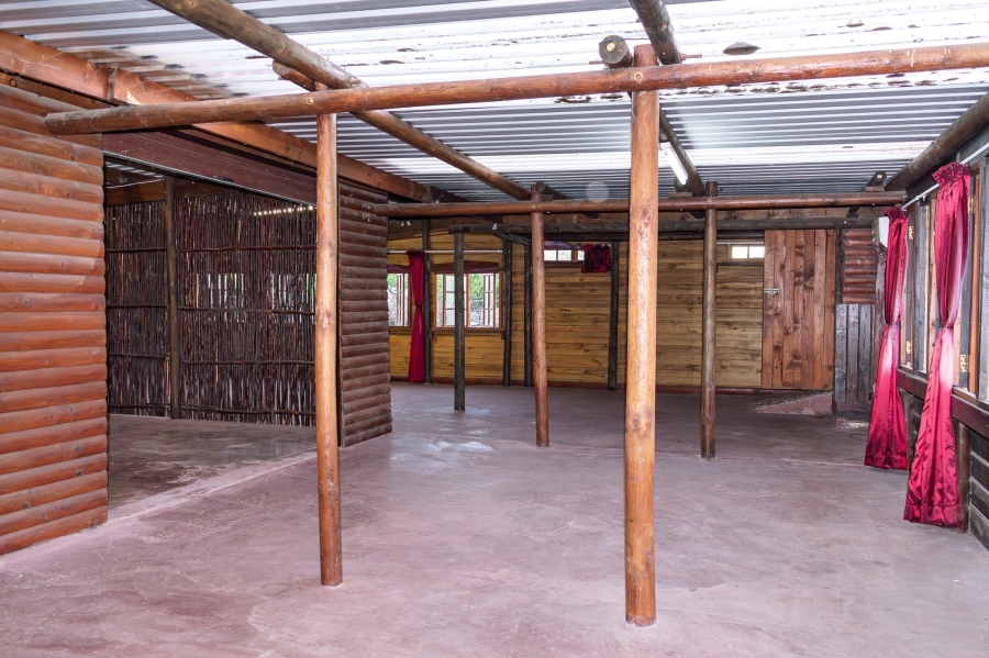 4 Bedroom Property for Sale in Theescombe Eastern Cape